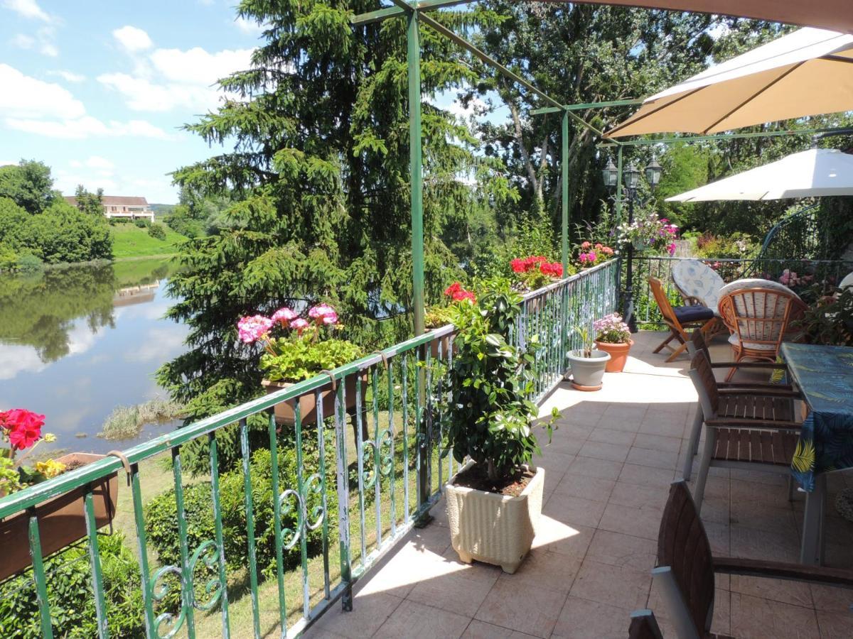 Le Jardin Des Cygnes Pineuilh Exterior foto